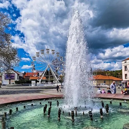 Apartament Sarah 3 *