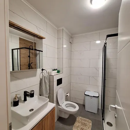 Apartamento Sarah 3 Tuzla